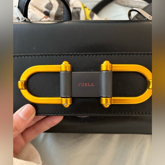 Furla Bellaria Mini Crossbody - Picture 5 of 5